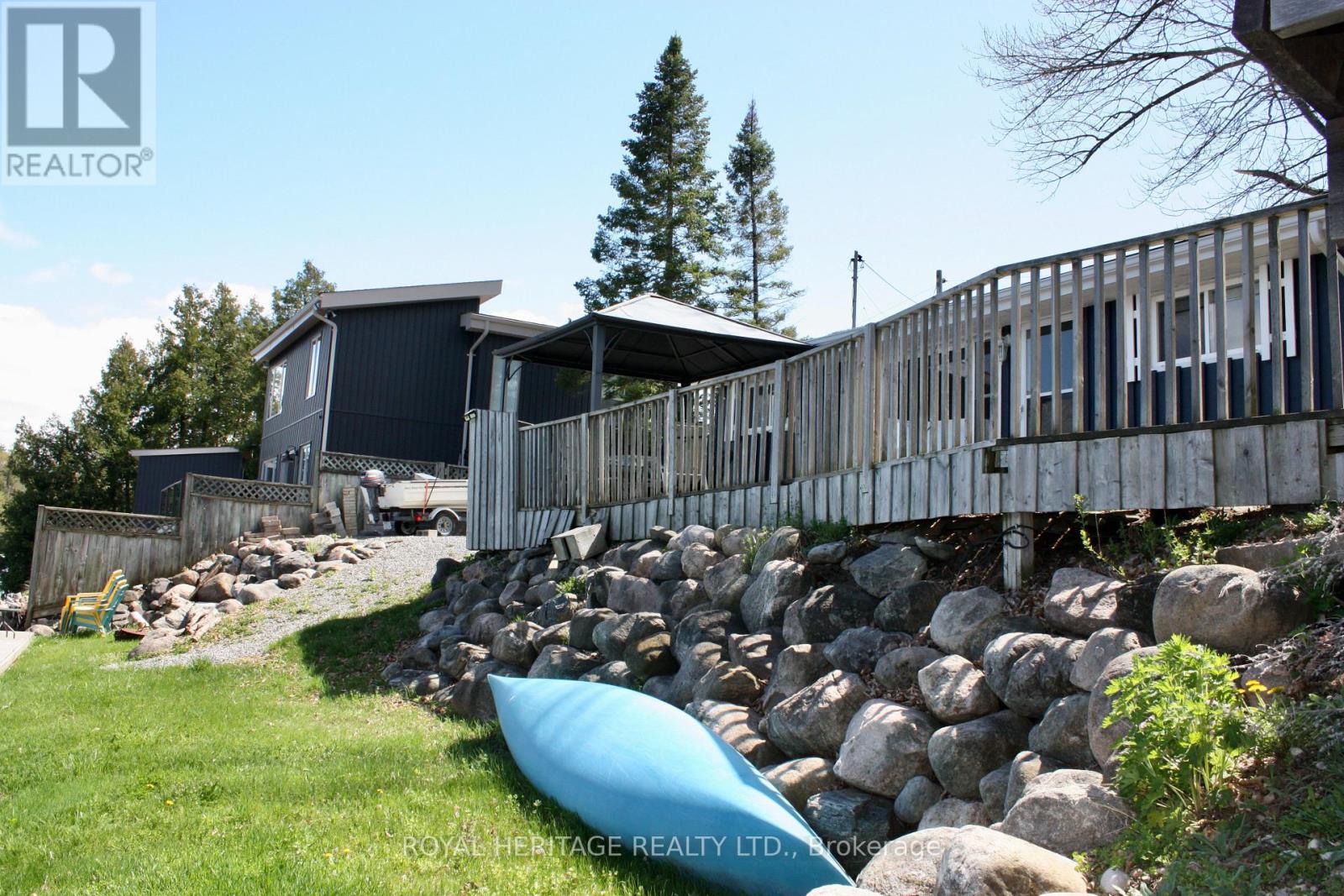 837 Fife's Bay Marina Lane, Selwyn, Ontario  K9J 6X3 - Photo 34 - X12244792