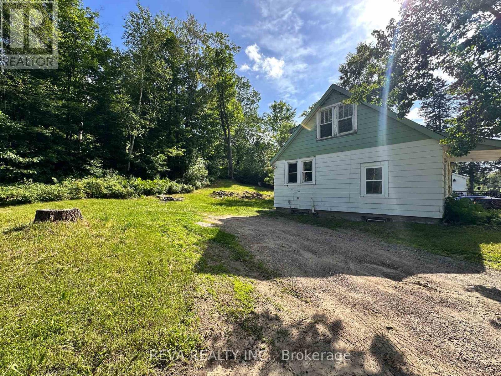 192 Mill Street, Bancroft (Bancroft Ward), Ontario  K0L 1C0 - Photo 2 - X12244876