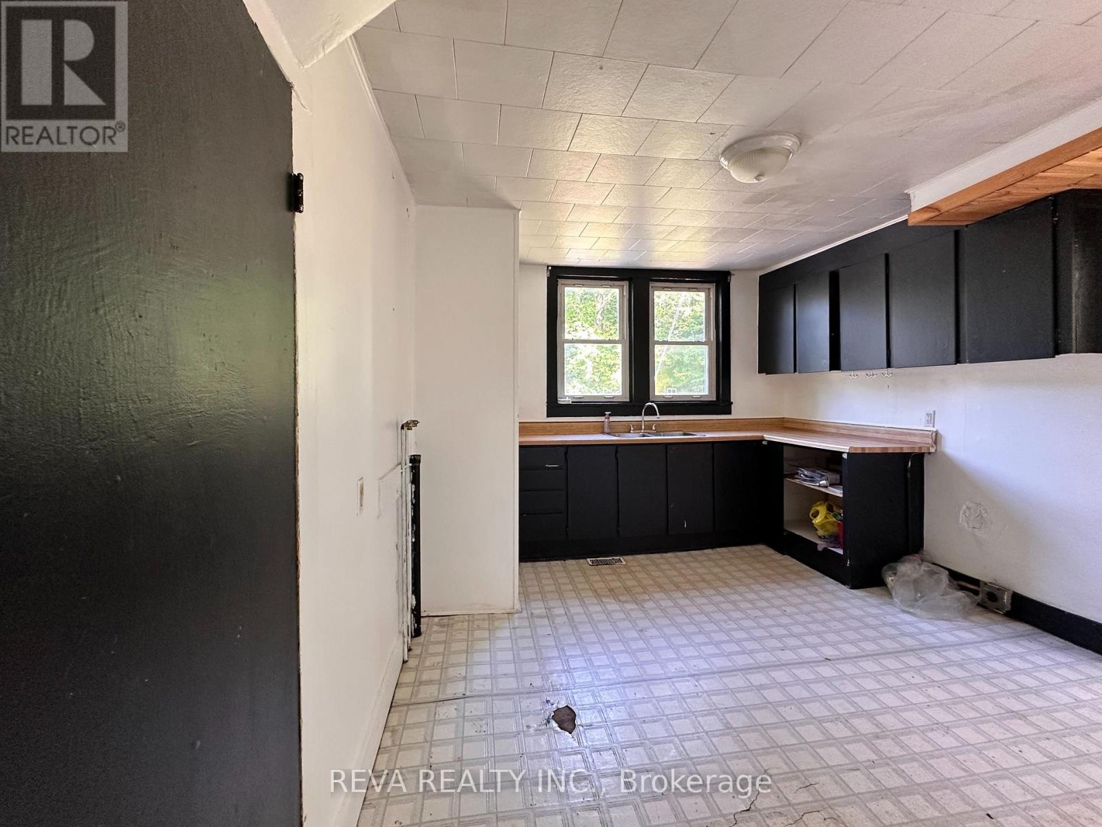 192 Mill Street, Bancroft (Bancroft Ward), Ontario  K0L 1C0 - Photo 6 - X12244876