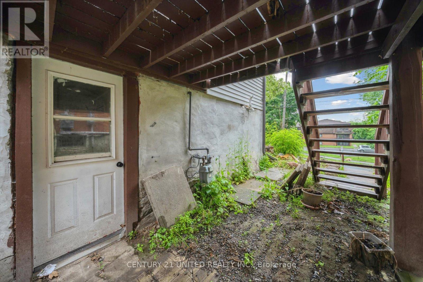 625 Aylmer Street N, Peterborough Central (North), Ontario  K9H 3X2 - Photo 35 - X12244993