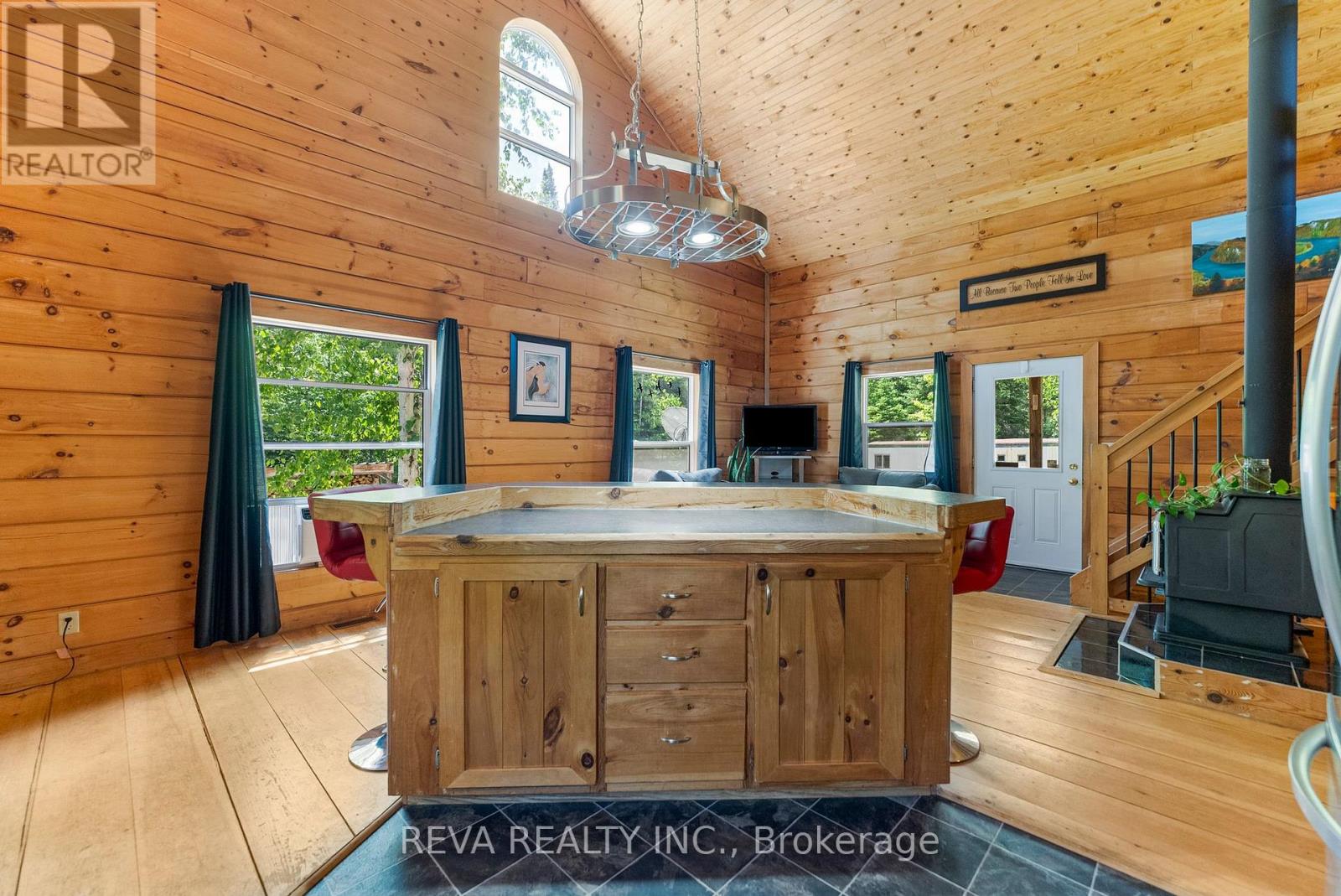 21 Lorraine Road, Hastings Highlands (Mcclure Ward), Ontario  K0L 2K0 - Photo 11 - X12245042