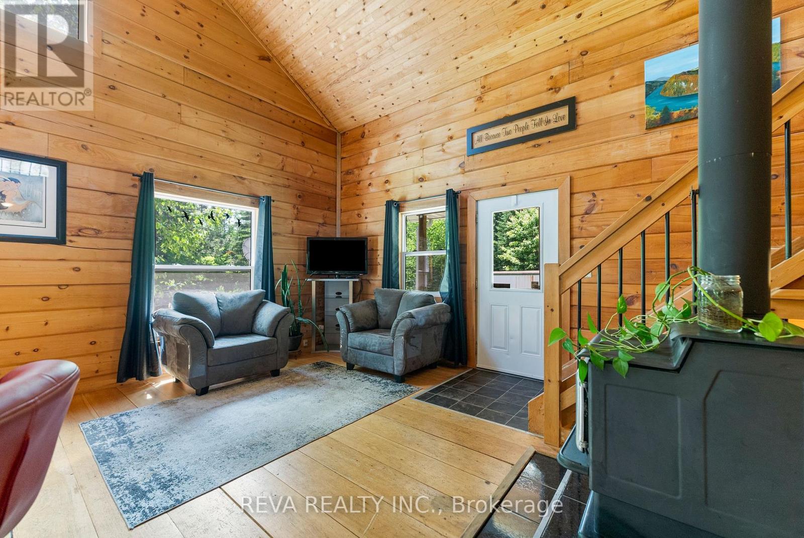 21 Lorraine Road, Hastings Highlands (Mcclure Ward), Ontario  K0L 2K0 - Photo 3 - X12245042