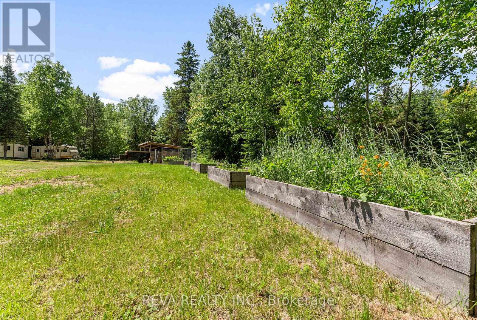 21 Lorraine Road, Hastings Highlands (Mcclure Ward), Ontario  K0L 2K0 - Photo 30 - X12245042
