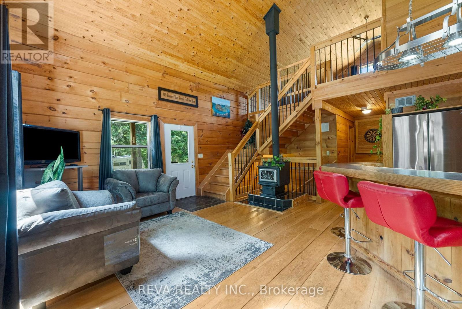 21 Lorraine Road, Hastings Highlands (Mcclure Ward), Ontario  K0L 2K0 - Photo 5 - X12245042
