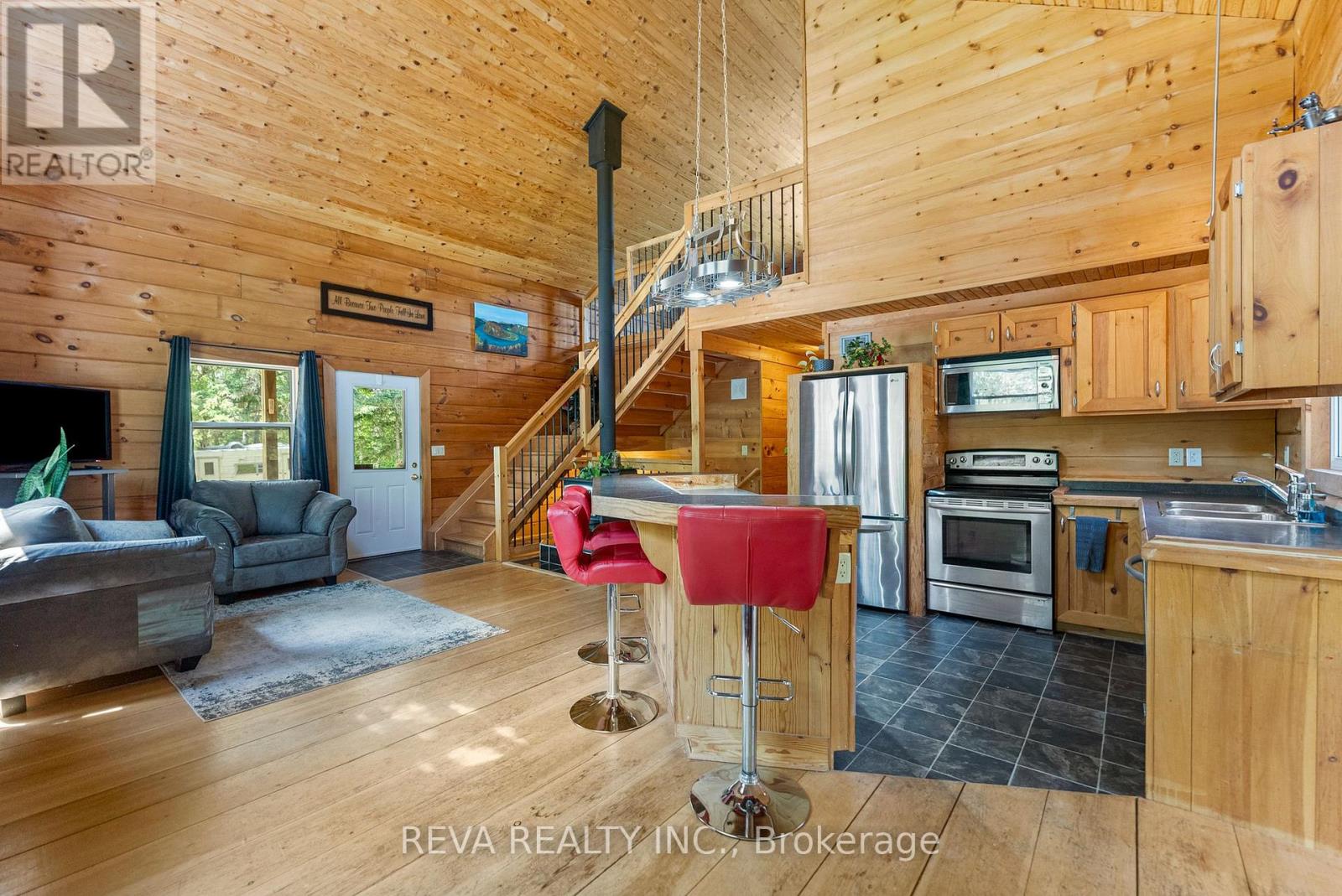 21 Lorraine Road, Hastings Highlands (Mcclure Ward), Ontario  K0L 2K0 - Photo 6 - X12245042