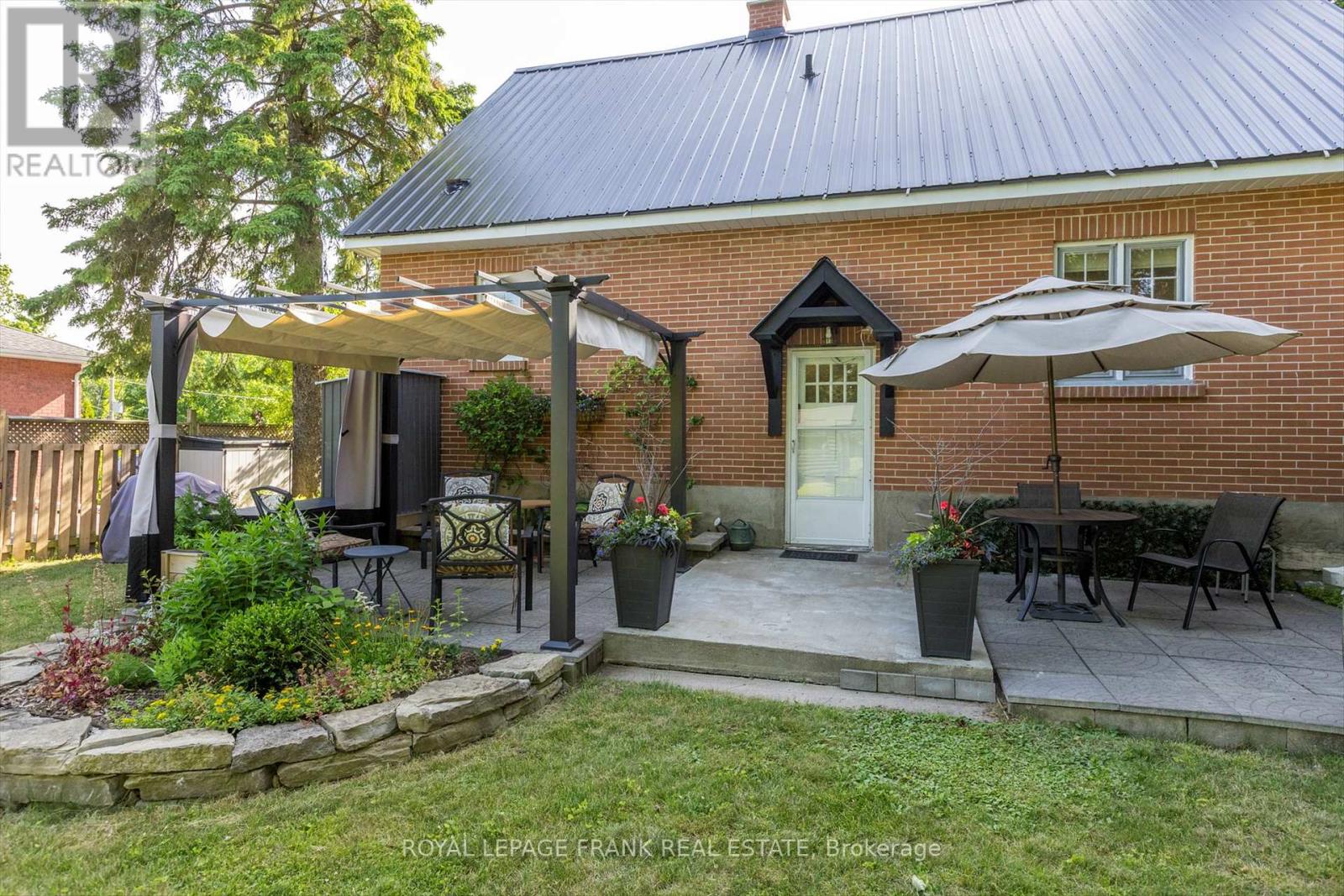 26 Wallis Drive, Peterborough West (North), Ontario  K9J 6B7 - Photo 32 - X12245054