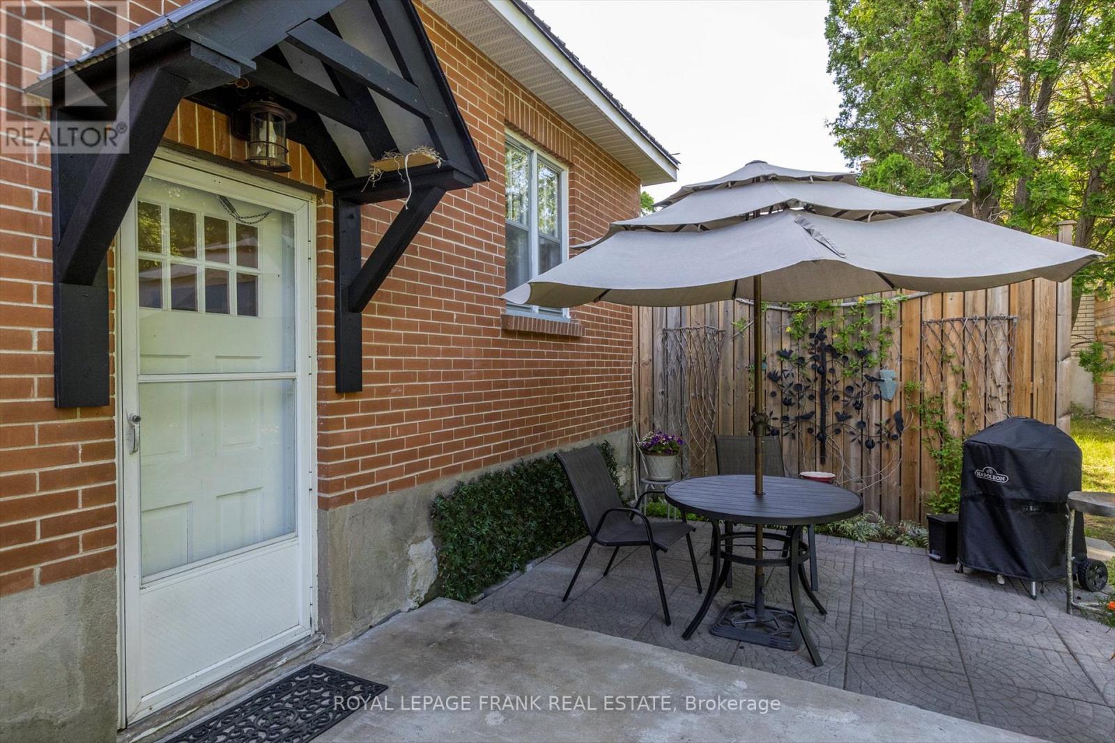 26 Wallis Drive, Peterborough West (North), Ontario  K9J 6B7 - Photo 34 - X12245054
