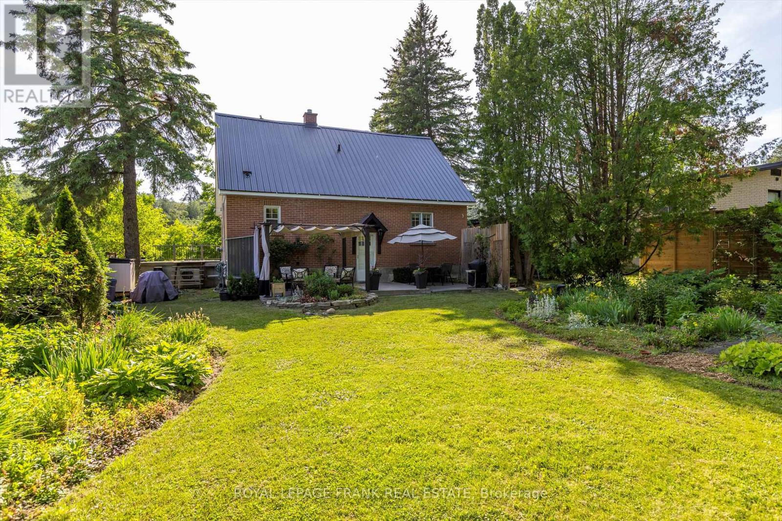 26 Wallis Drive, Peterborough West (North), Ontario  K9J 6B7 - Photo 40 - X12245054
