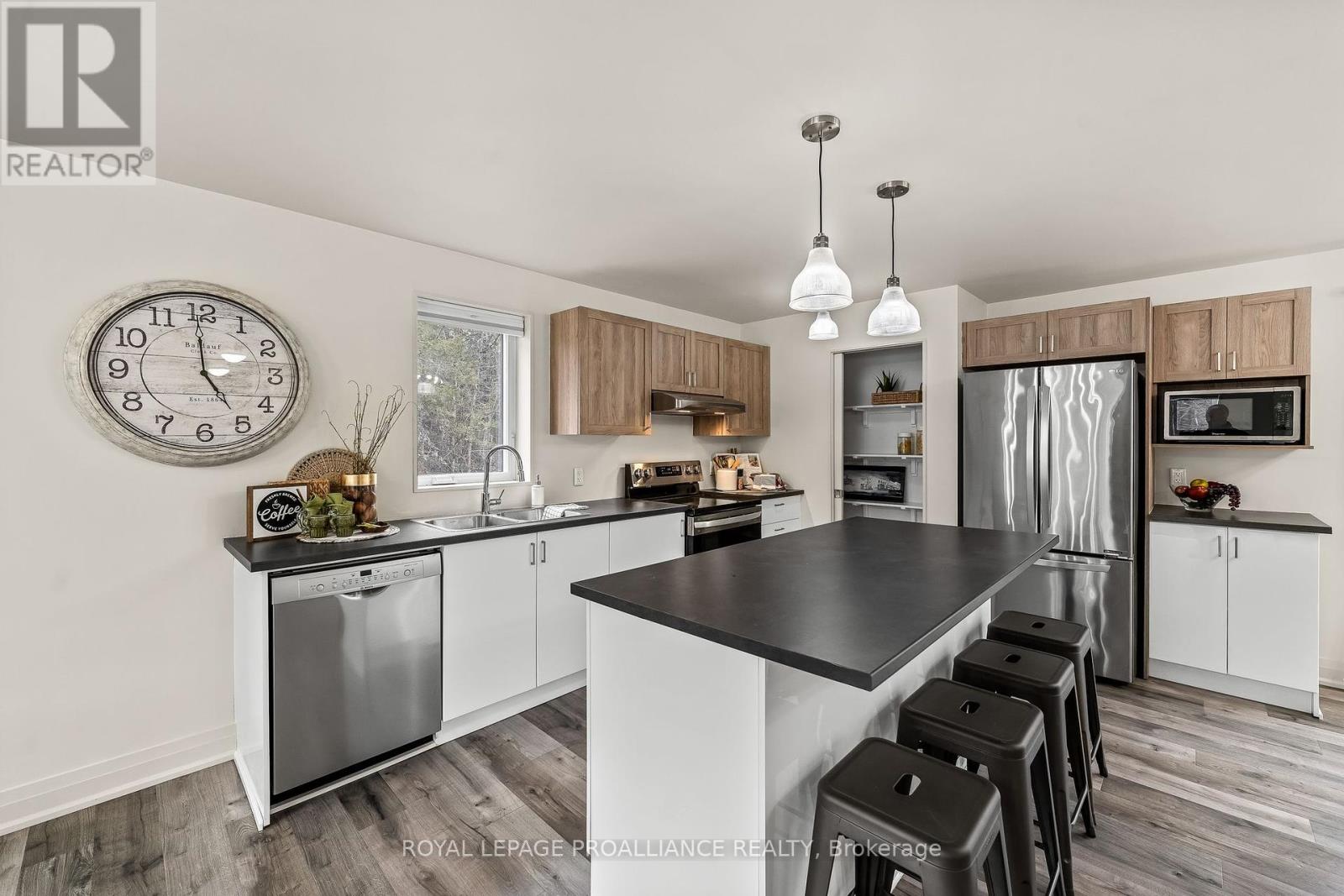 228 Meyers Island Road, Trent Hills (Campbellford), Ontario  K0L 1L0 - Photo 16 - X12245103