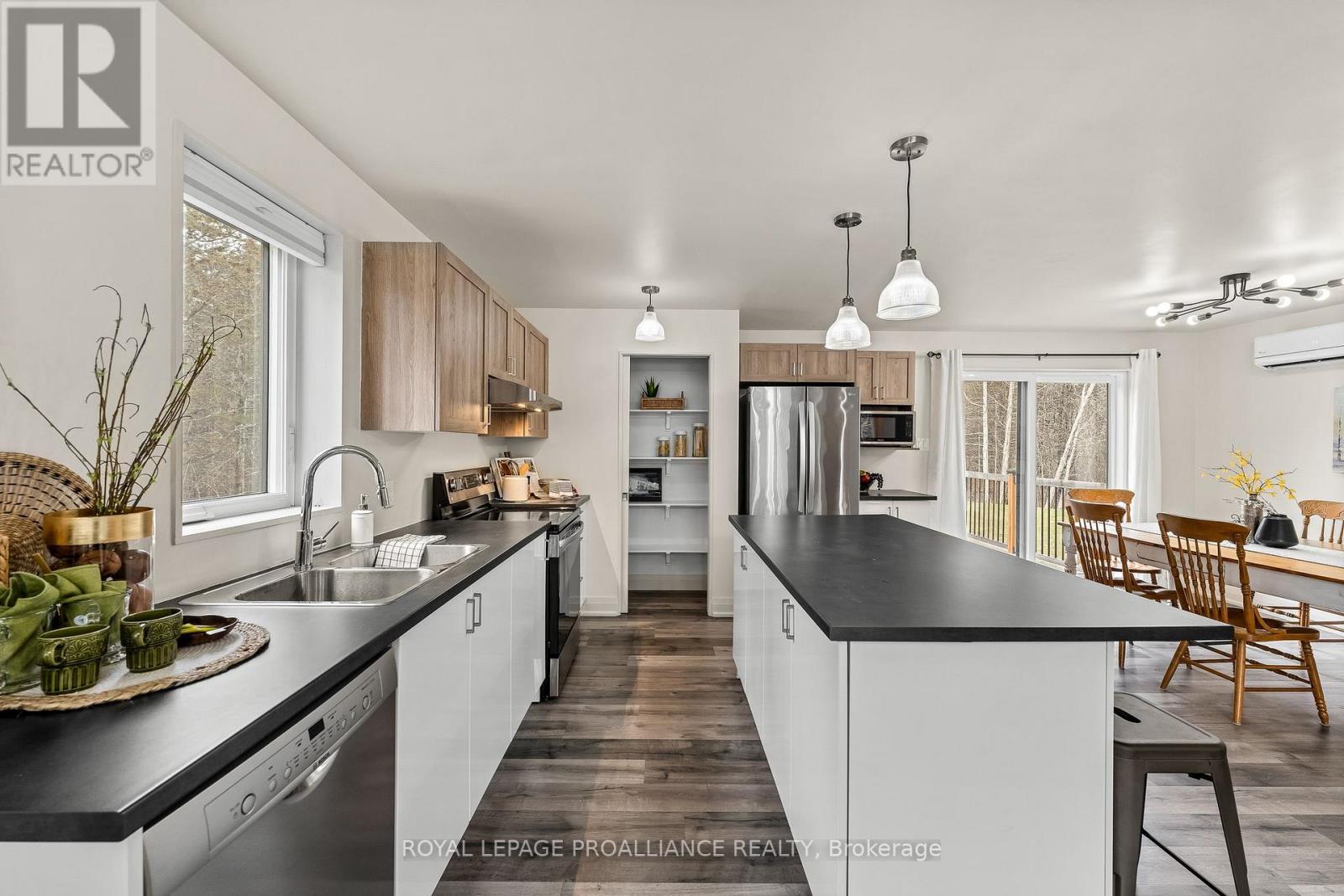 228 Meyers Island Road, Trent Hills (Campbellford), Ontario  K0L 1L0 - Photo 17 - X12245103