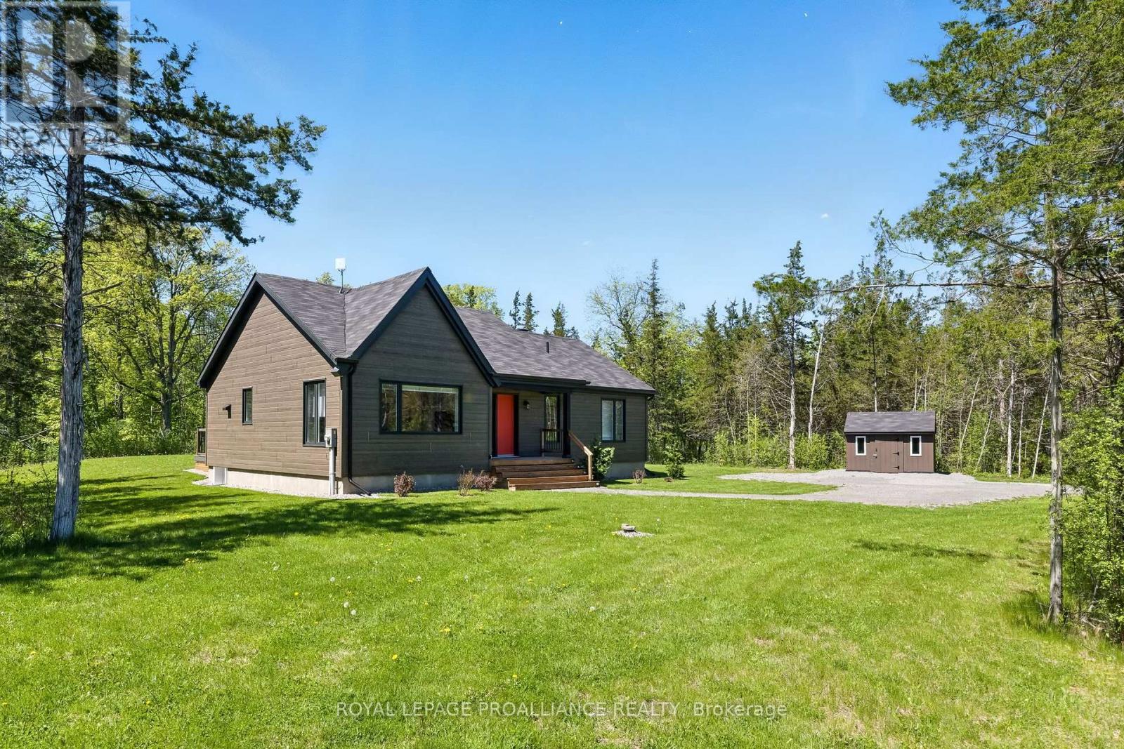 228 Meyers Island Road, Trent Hills (Campbellford), Ontario  K0L 1L0 - Photo 3 - X12245103
