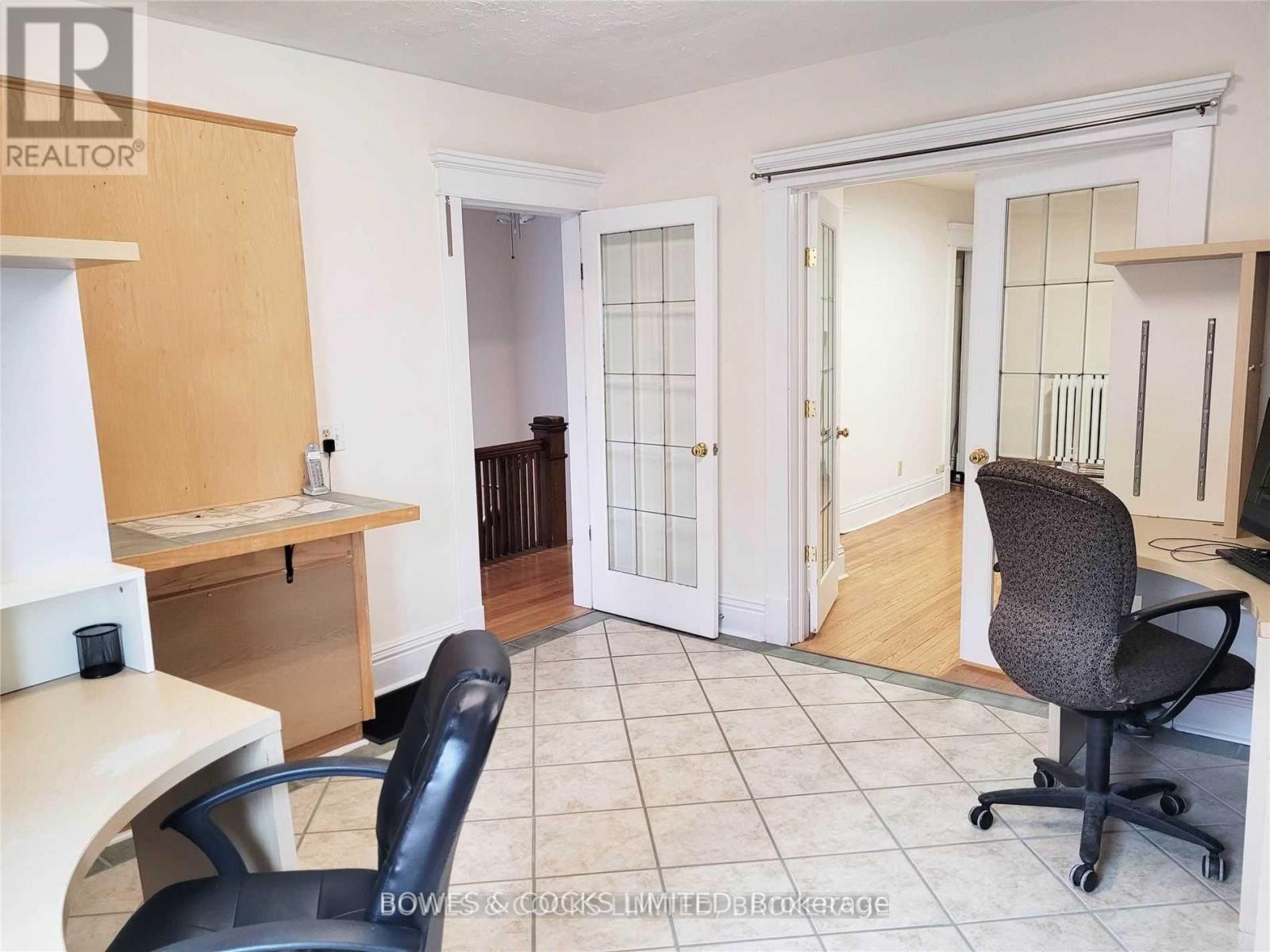 317 Reid Street, Peterborough Central (North), Ontario  K9J 3R2 - Photo 13 - X12245346