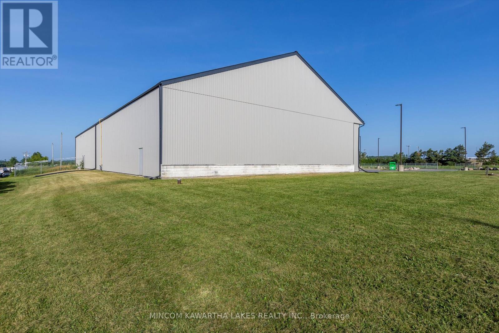 1575 Chemong Road, Selwyn, Ontario  K9J 6X2 - Photo 6 - X12245365