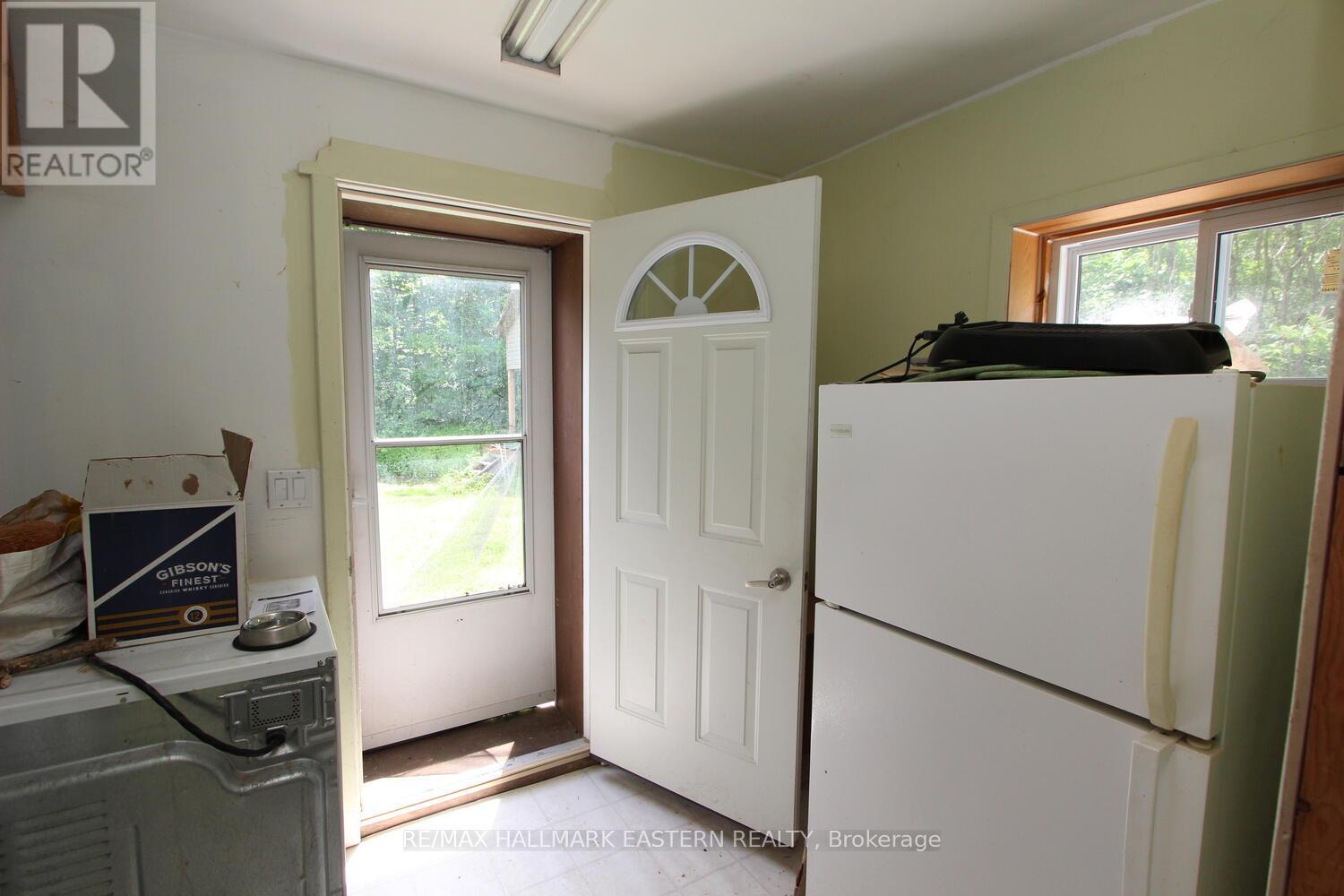 1076 County Road 40, Douro-Dummer, Ontario  K0L 2V0 - Photo 23 - X12245394