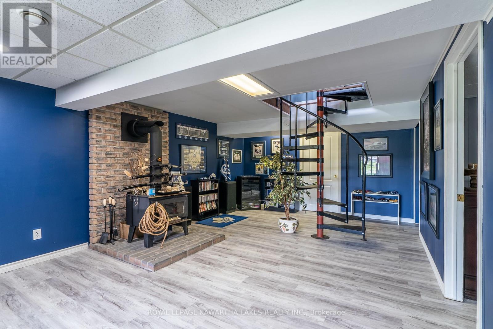 28 Cadillac Boulevard, Kawartha Lakes (Emily), Ontario  K0L 2W0 - Photo 11 - X12246207