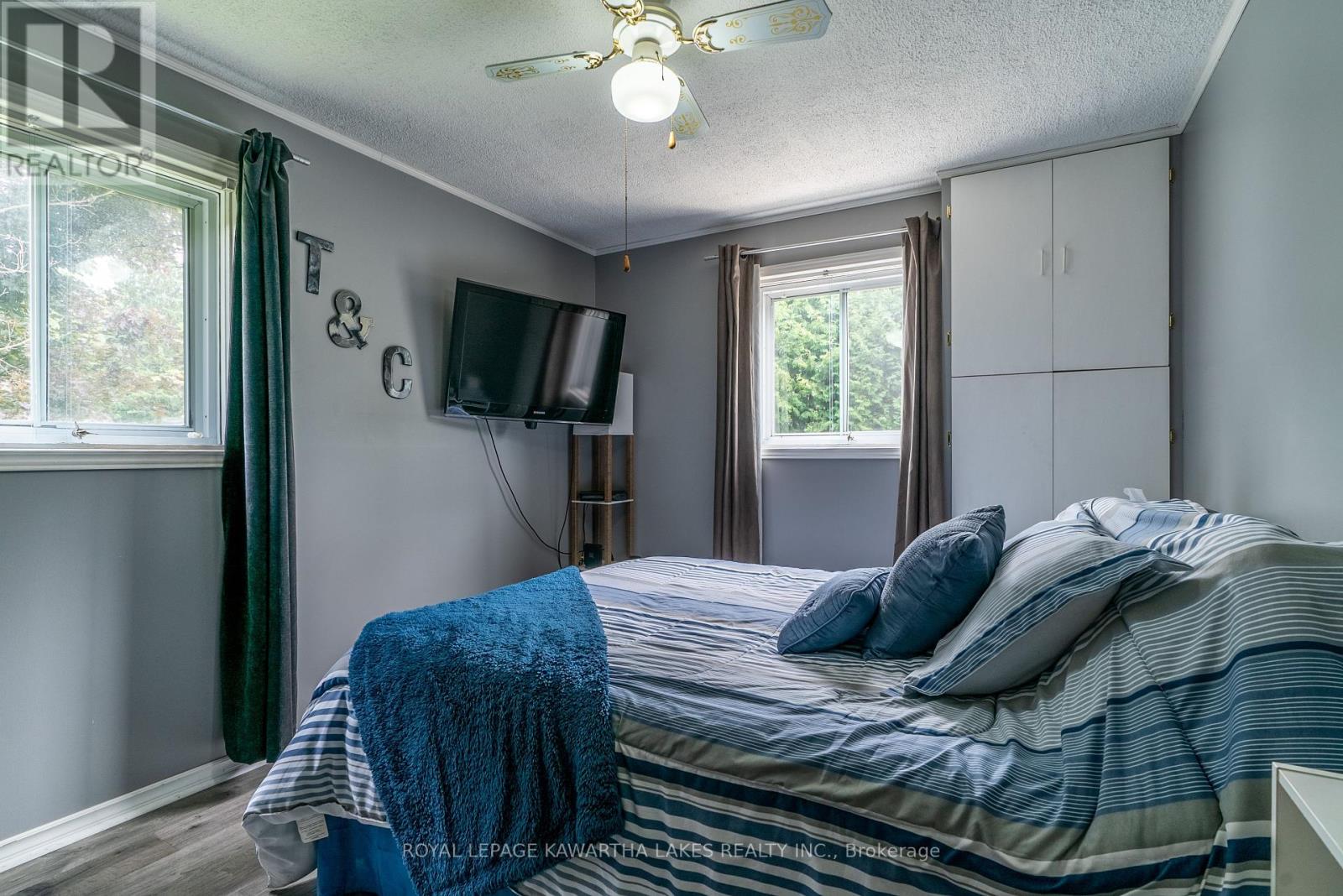 28 Cadillac Boulevard, Kawartha Lakes (Emily), Ontario  K0L 2W0 - Photo 6 - X12246207