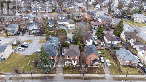 364 Parkhill Road W, Peterborough North (South), Ontario  K9H 3J1 - Photo 13 - X12246242