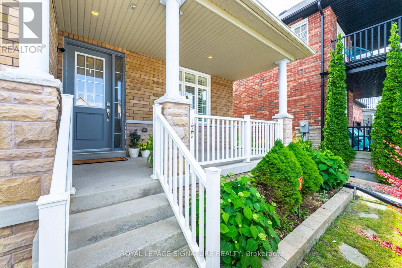 349 Shipway Avenue, Clarington (Newcastle), Ontario  L1B 0C1 - Photo 4 - E12246291