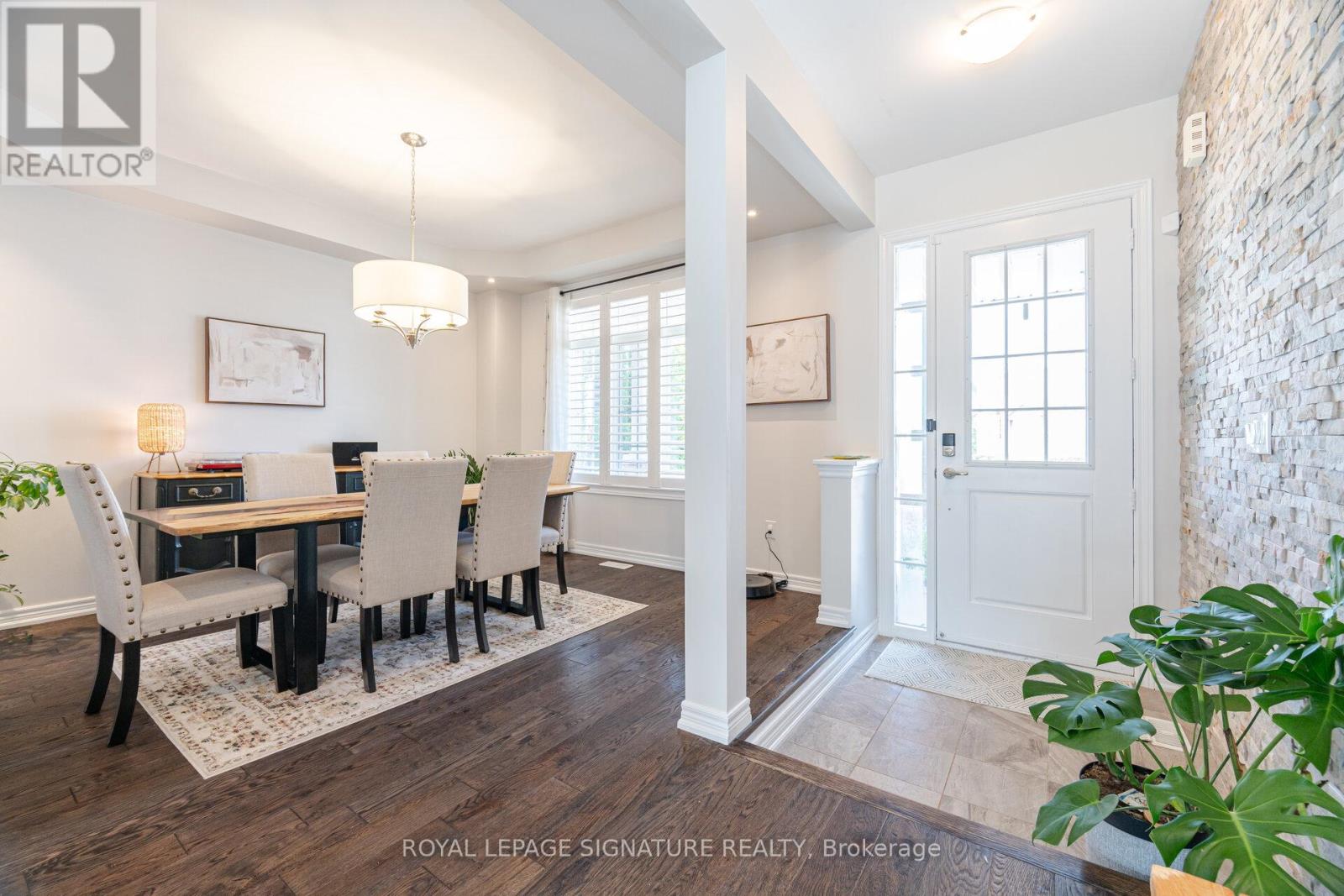 349 Shipway Avenue, Clarington (Newcastle), Ontario  L1B 0C1 - Photo 5 - E12246291