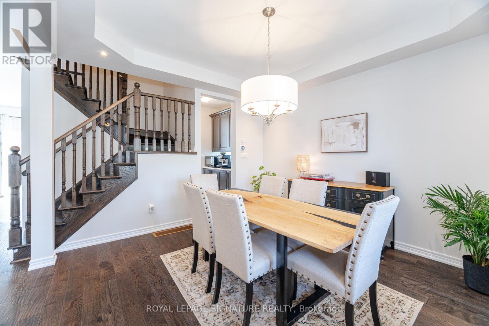349 Shipway Avenue, Clarington (Newcastle), Ontario  L1B 0C1 - Photo 8 - E12246291