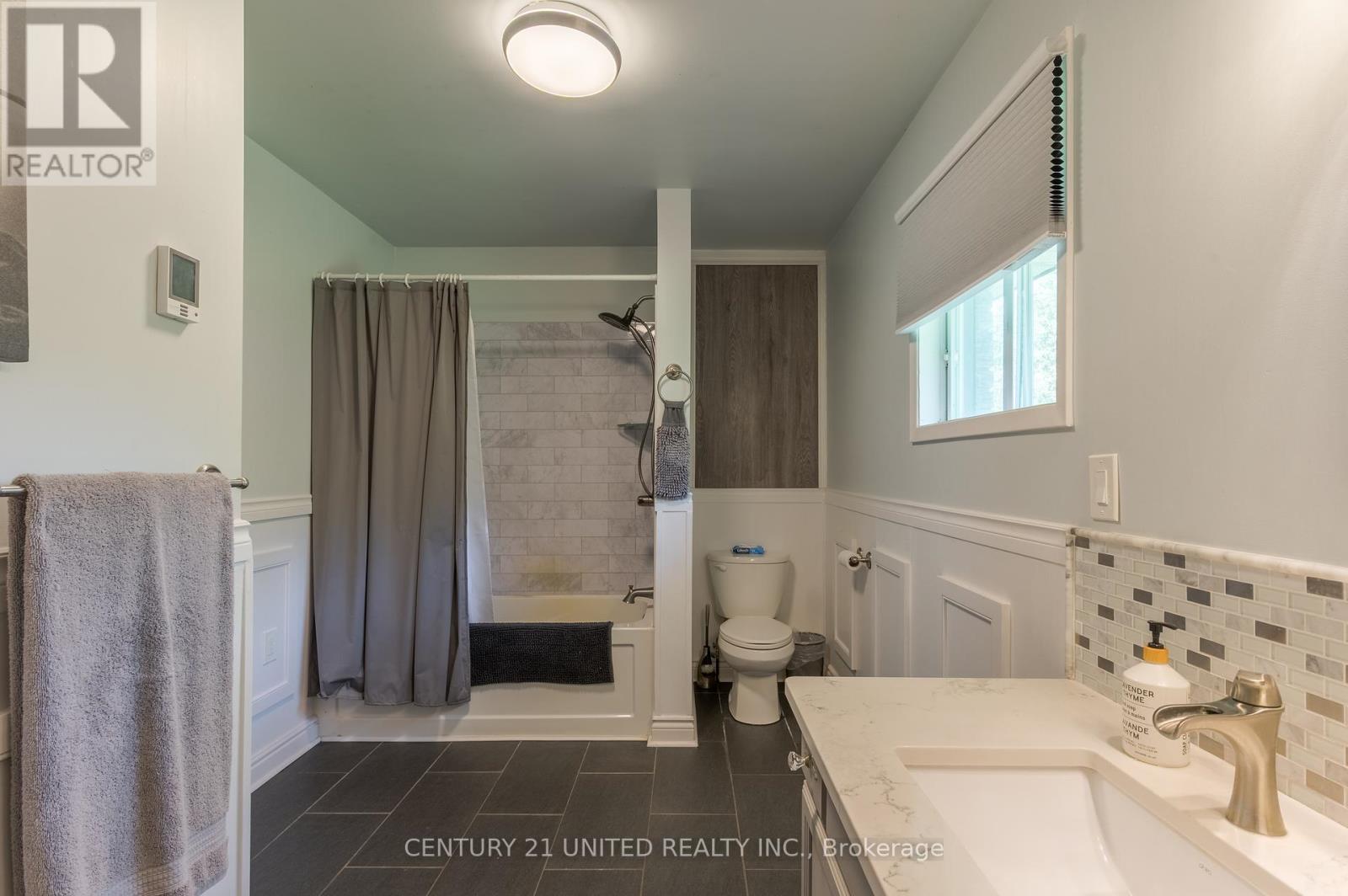 1496 Bradfield Road, Douro-Dummer, Ontario  K9J 6Y1 - Photo 37 - X12246422