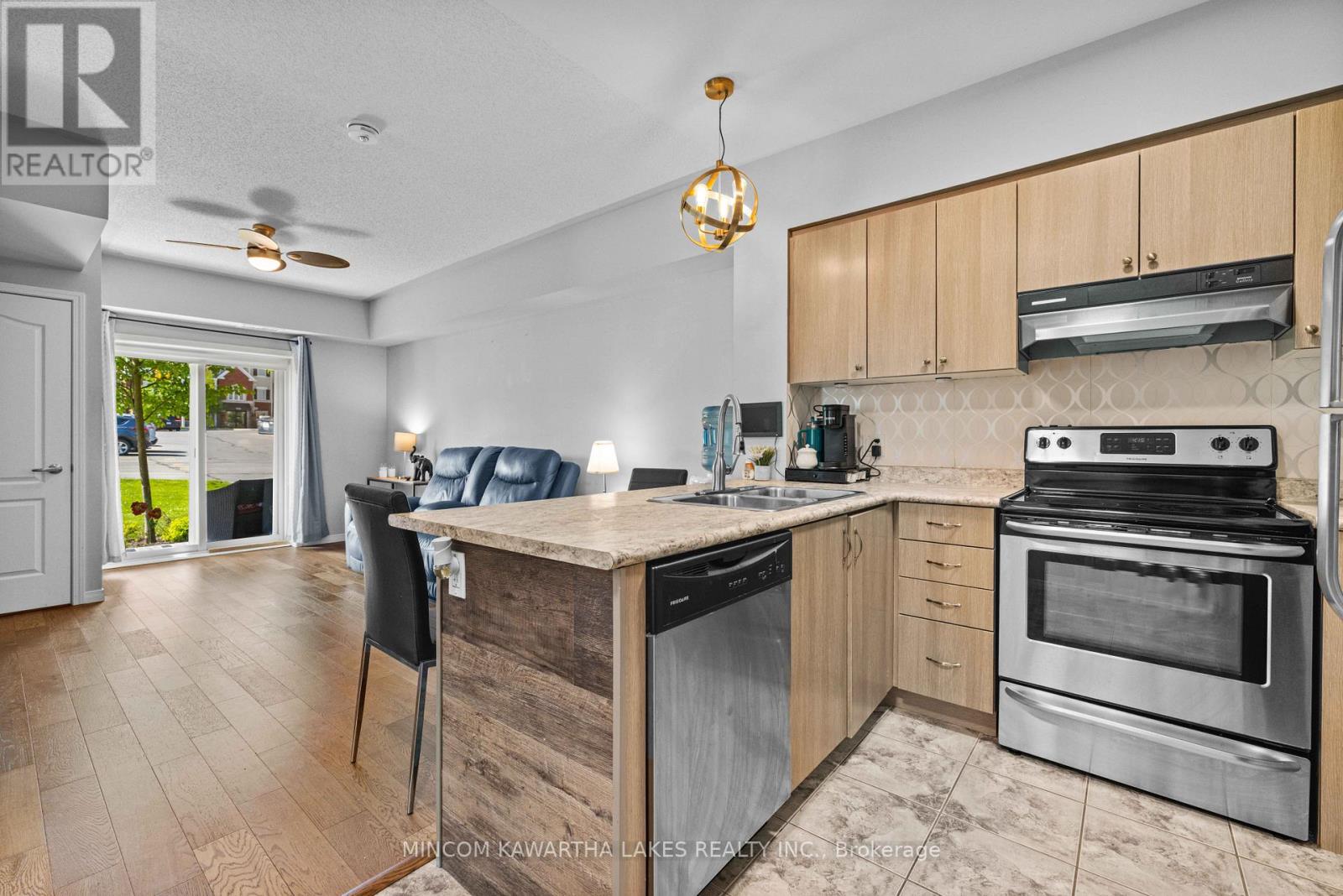 105 - 910 Wentworth Street, Peterborough West (Central), Ontario  K9J 8R8 - Photo 15 - X12246424
