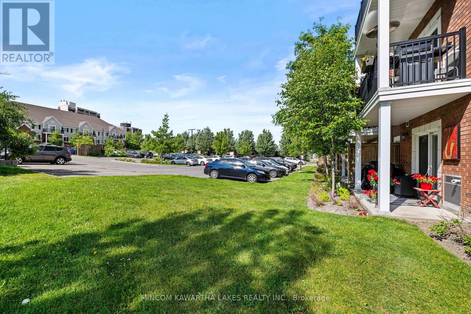 105 - 910 Wentworth Street, Peterborough West (Central), Ontario  K9J 8R8 - Photo 5 - X12246424