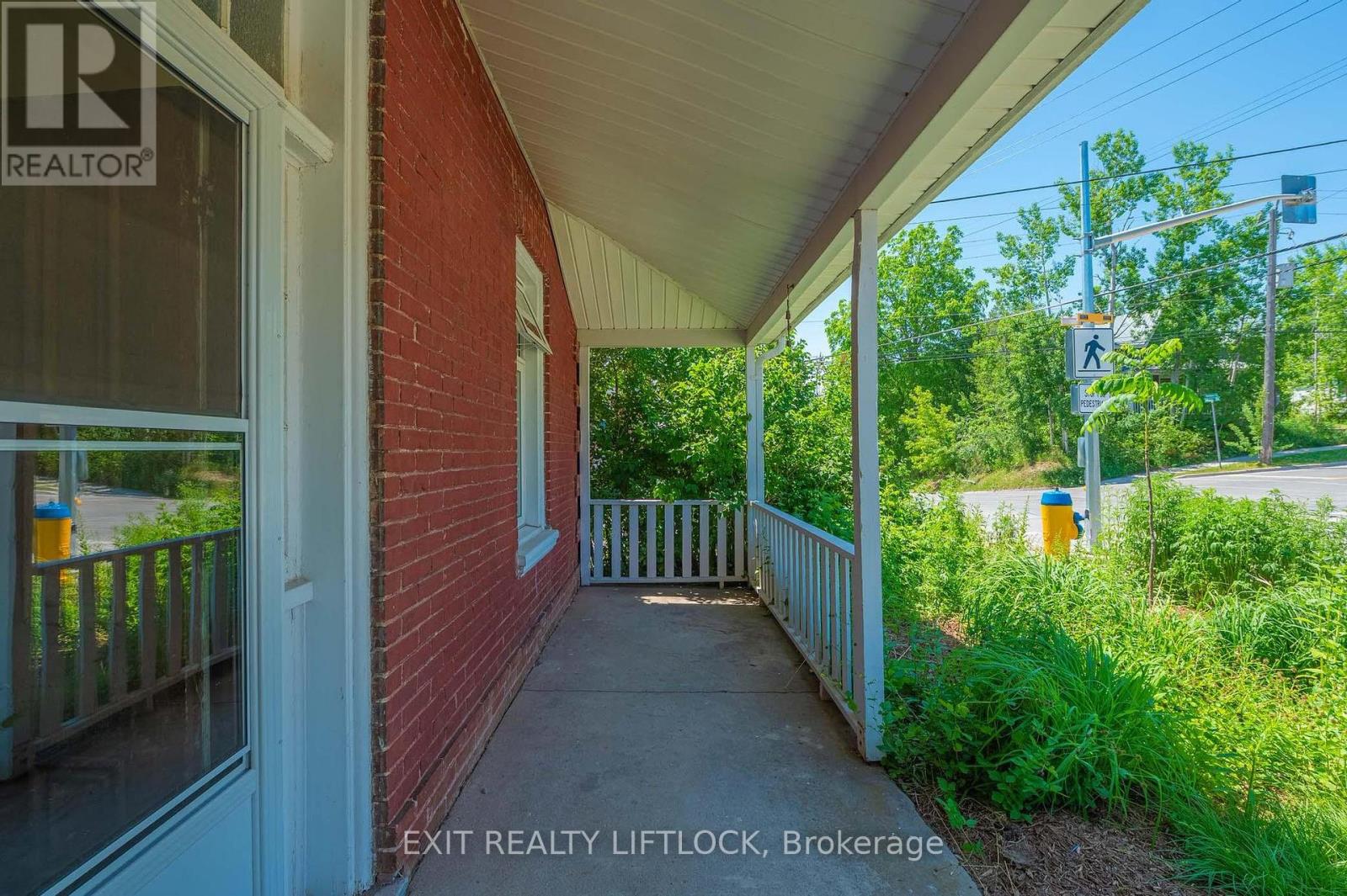 352 Mark Street, Peterborough East (Central), Ontario  K9H 1V7 - Photo 2 - X12246541