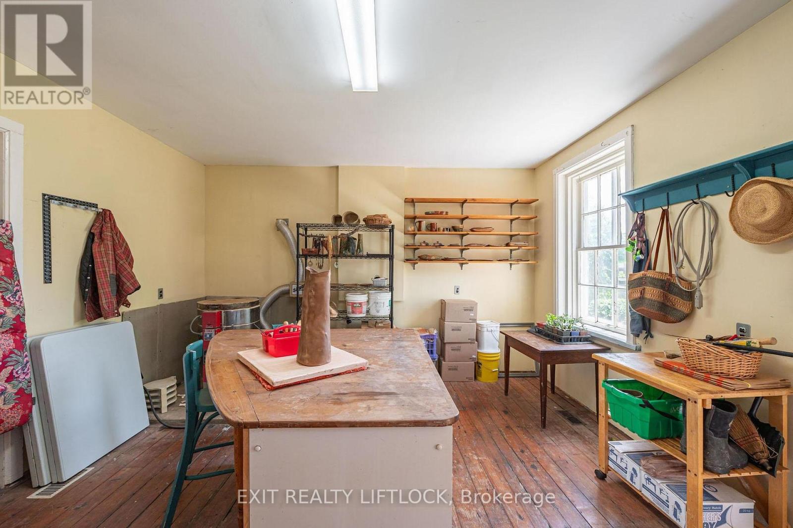 352 Mark Street, Peterborough East (Central), Ontario  K9H 1V7 - Photo 21 - X12246541