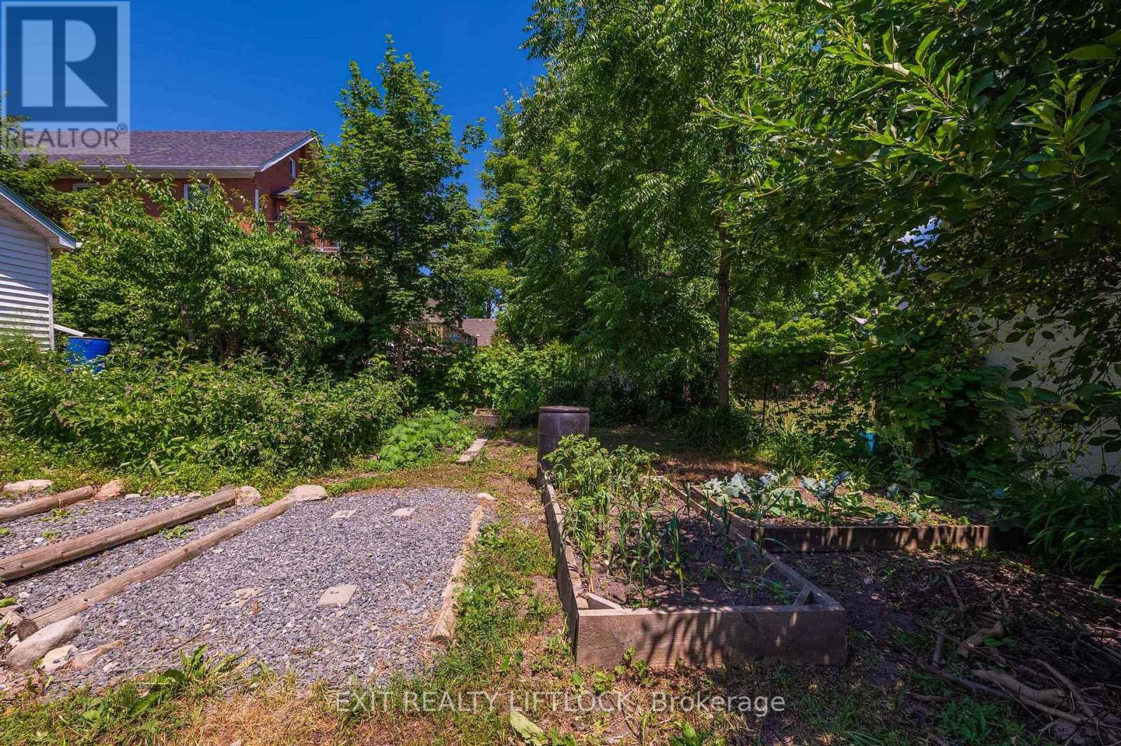 352 Mark Street, Peterborough East (Central), Ontario  K9H 1V7 - Photo 26 - X12246541