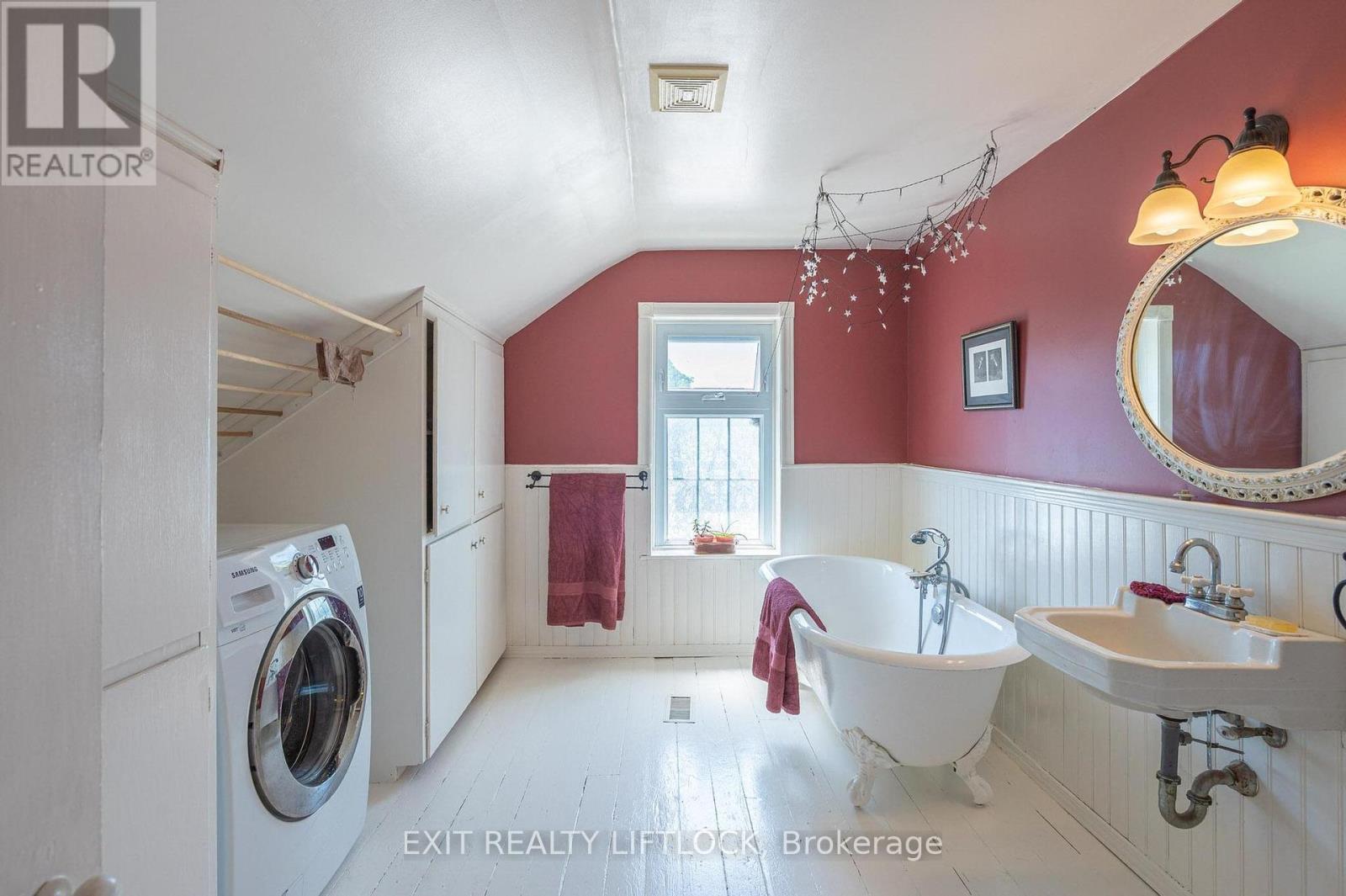 352 Mark Street, Peterborough East (Central), Ontario  K9H 1V7 - Photo 28 - X12246541