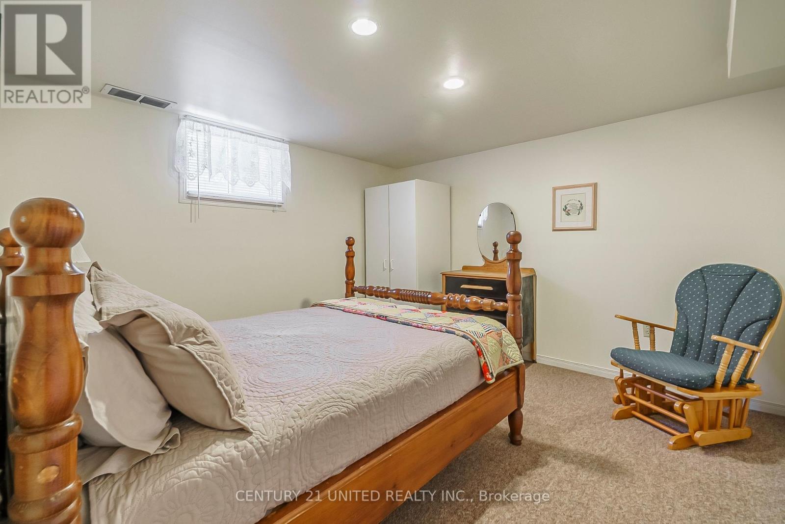 696 Skyline Road, Selwyn, Ontario  K0L 1T0 - Photo 21 - X12246591
