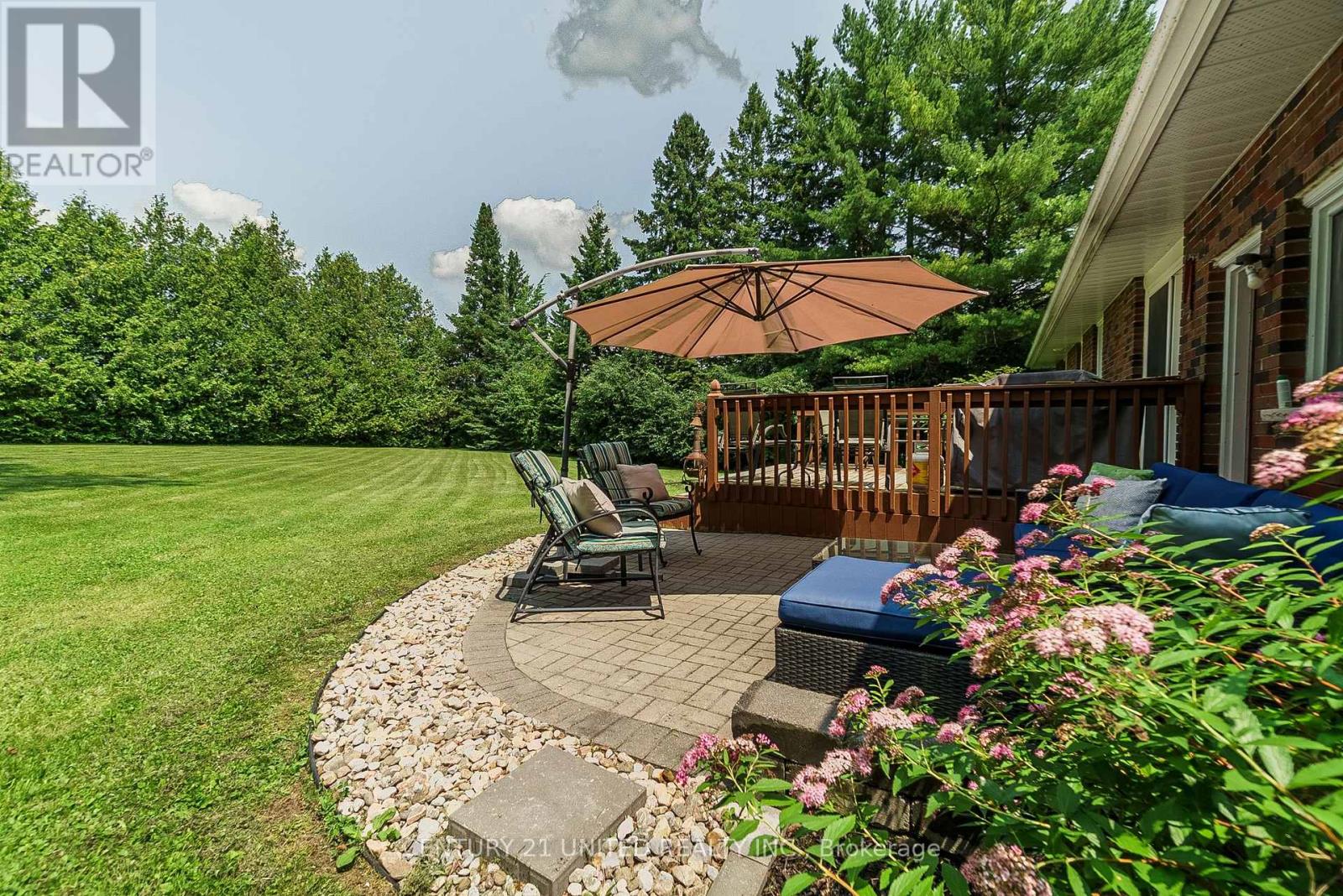 696 Skyline Road, Selwyn, Ontario  K0L 1T0 - Photo 25 - X12246591