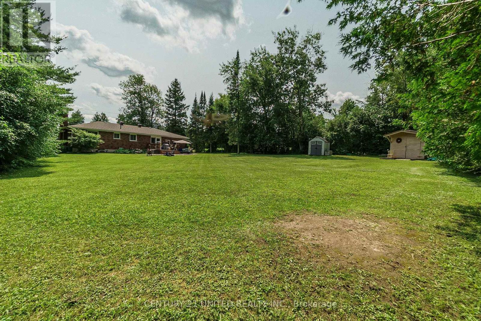 696 Skyline Road, Selwyn, Ontario  K0L 1T0 - Photo 31 - X12246591
