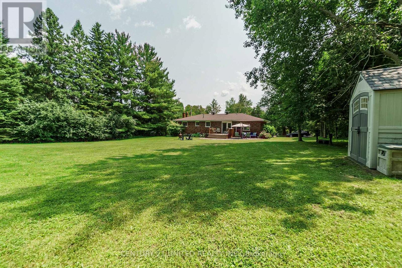 696 Skyline Road, Selwyn, Ontario  K0L 1T0 - Photo 32 - X12246591