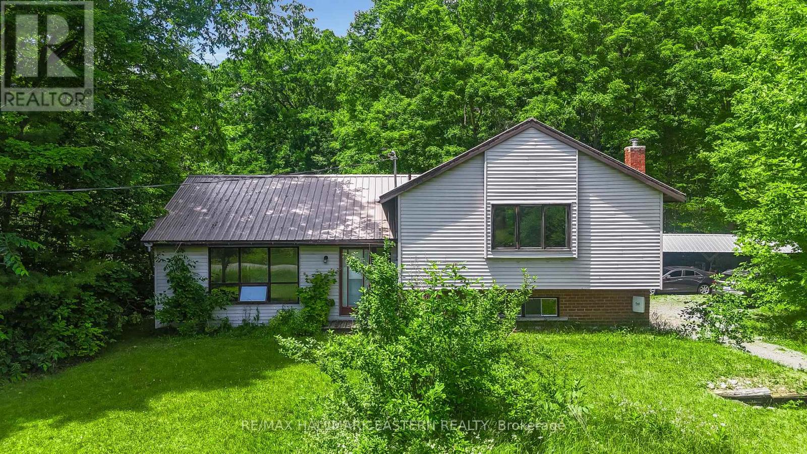 2890 North School Road, Havelock-Belmont-Methuen (Belmont-Methuen), Ontario  K0L 1Z0 - Photo 1 - X12246620