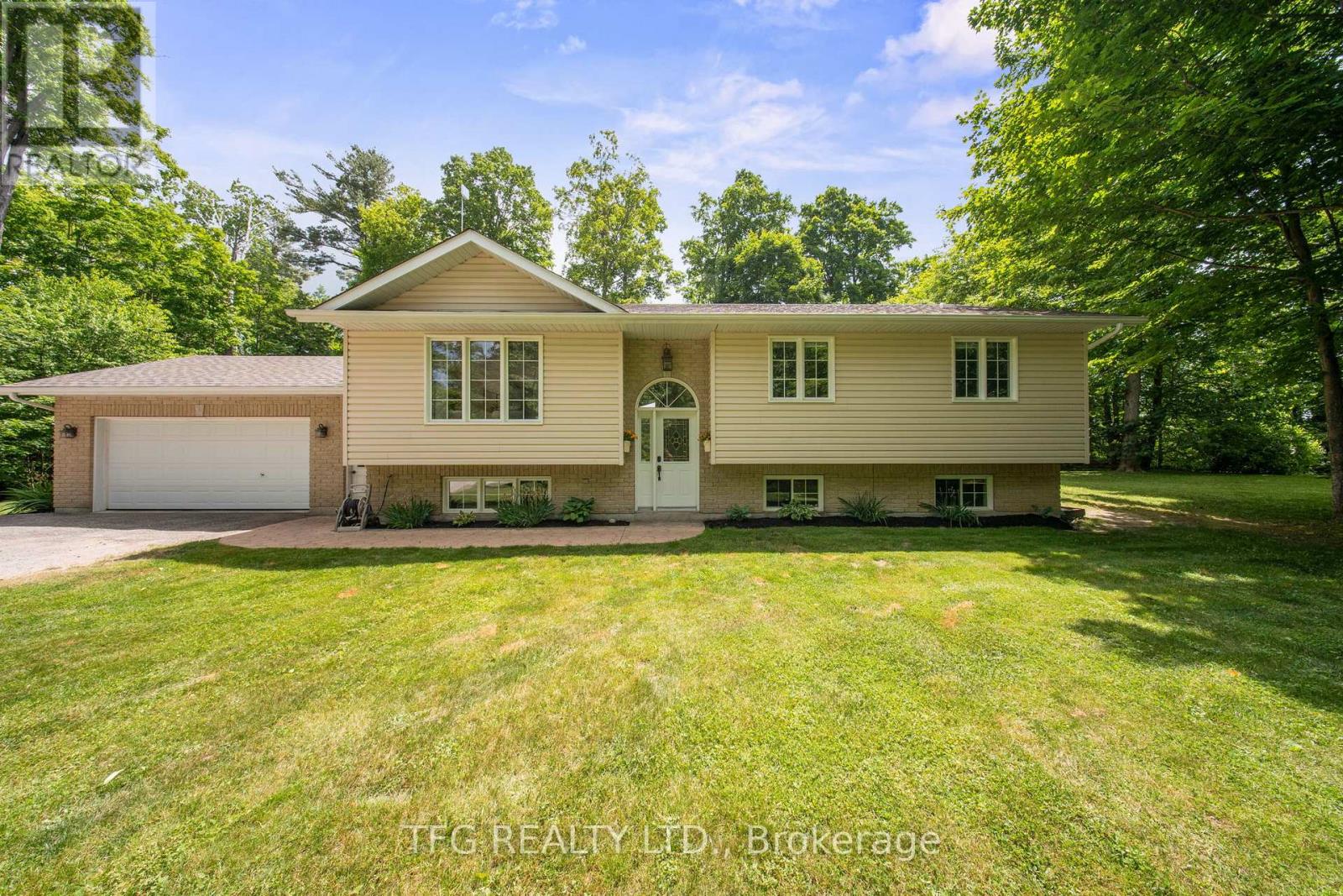 280 Porter Road, Kawartha Lakes (Pontypool), Ontario  L0A 1K0 - Photo 1 - X12246757