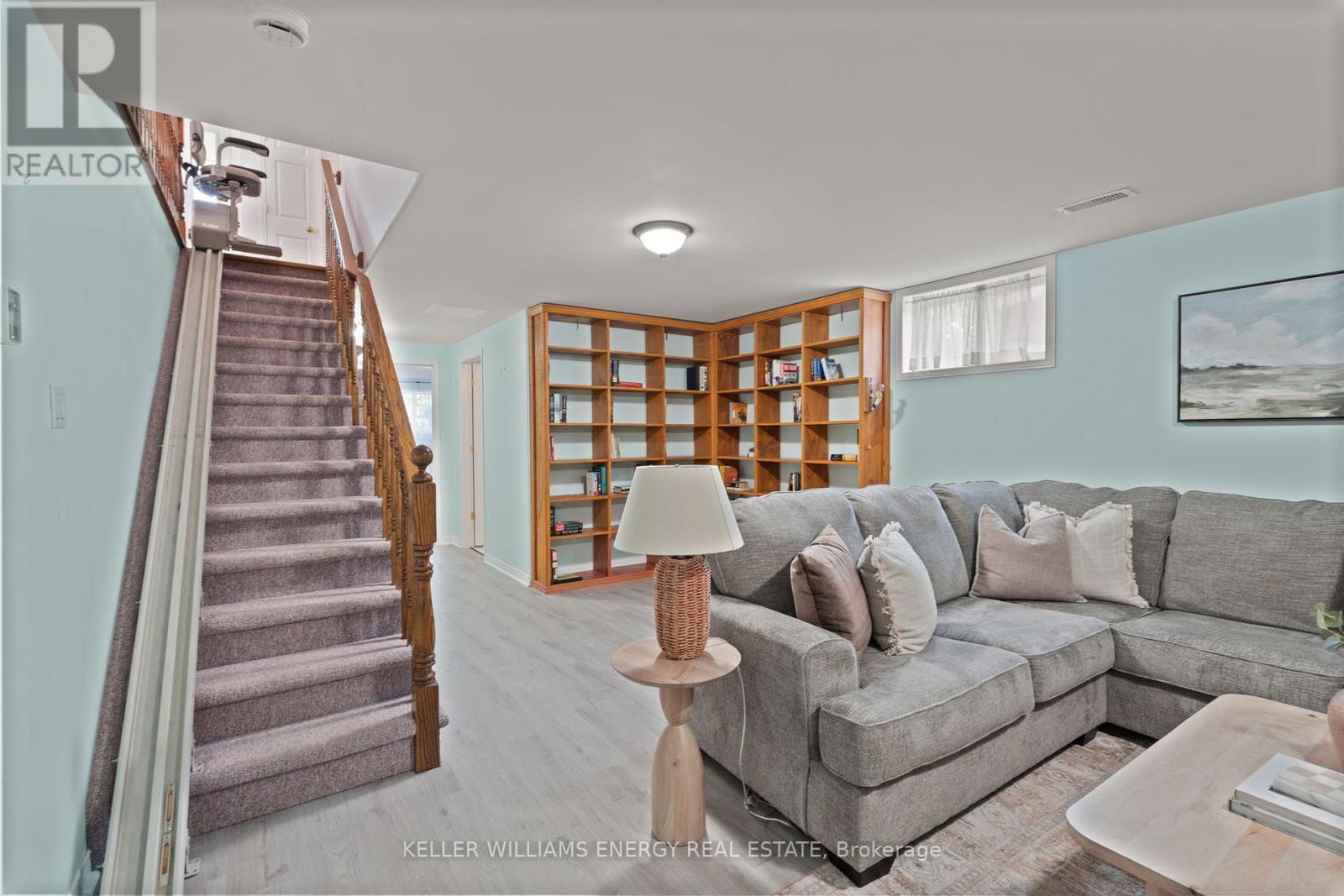 5 Fortye Gate, Peterborough West (South), Ontario  K9K 2E7 - Photo 29 - X12247010