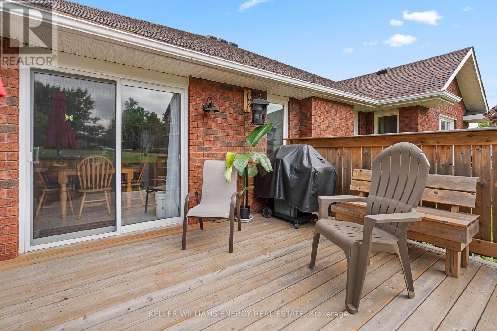 5 Fortye Gate, Peterborough West (South), Ontario  K9K 2E7 - Photo 43 - X12247010