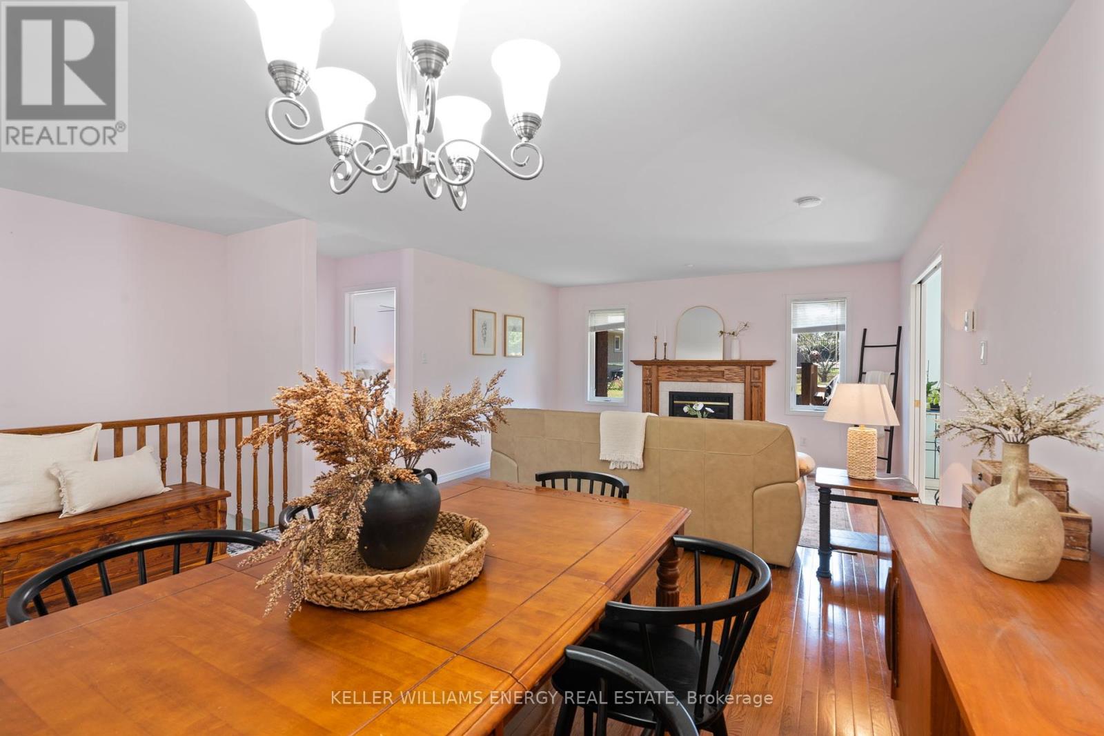 5 Fortye Gate, Peterborough West (South), Ontario  K9K 2E7 - Photo 8 - X12247010