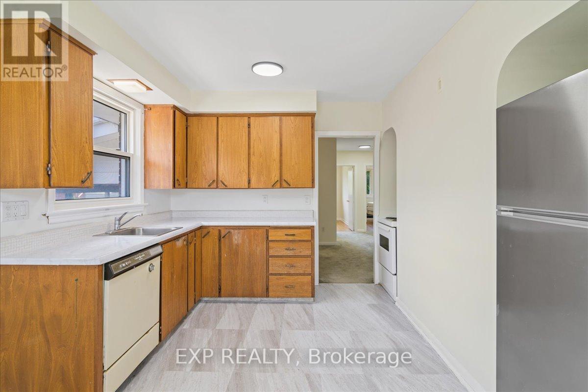 777 Barbara Crescent, Peterborough South (West), Ontario  K9J 3X8 - Photo 14 - X12246701