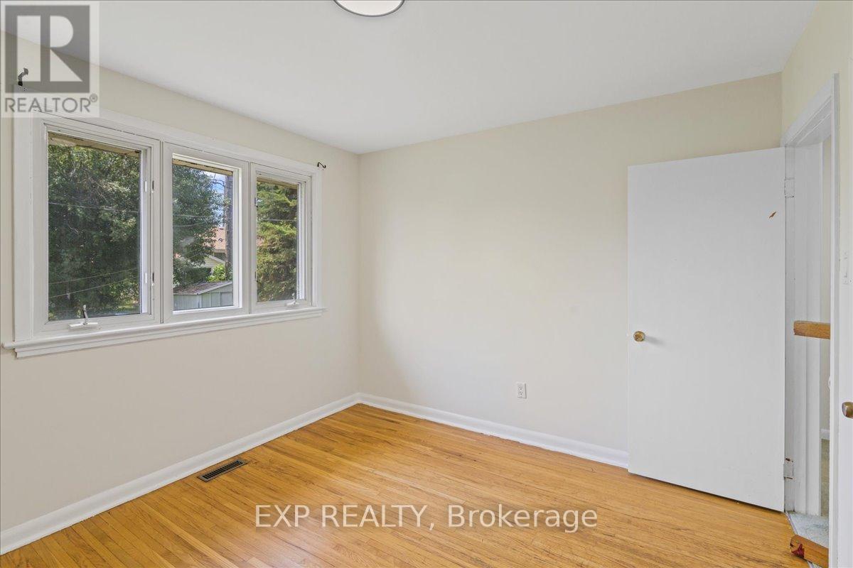 777 Barbara Crescent, Peterborough South (West), Ontario  K9J 3X8 - Photo 20 - X12246701