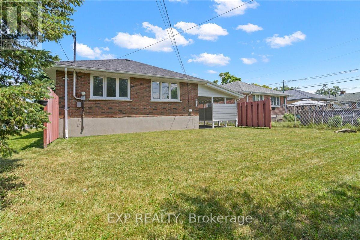 777 Barbara Crescent, Peterborough South (West), Ontario  K9J 3X8 - Photo 39 - X12246701