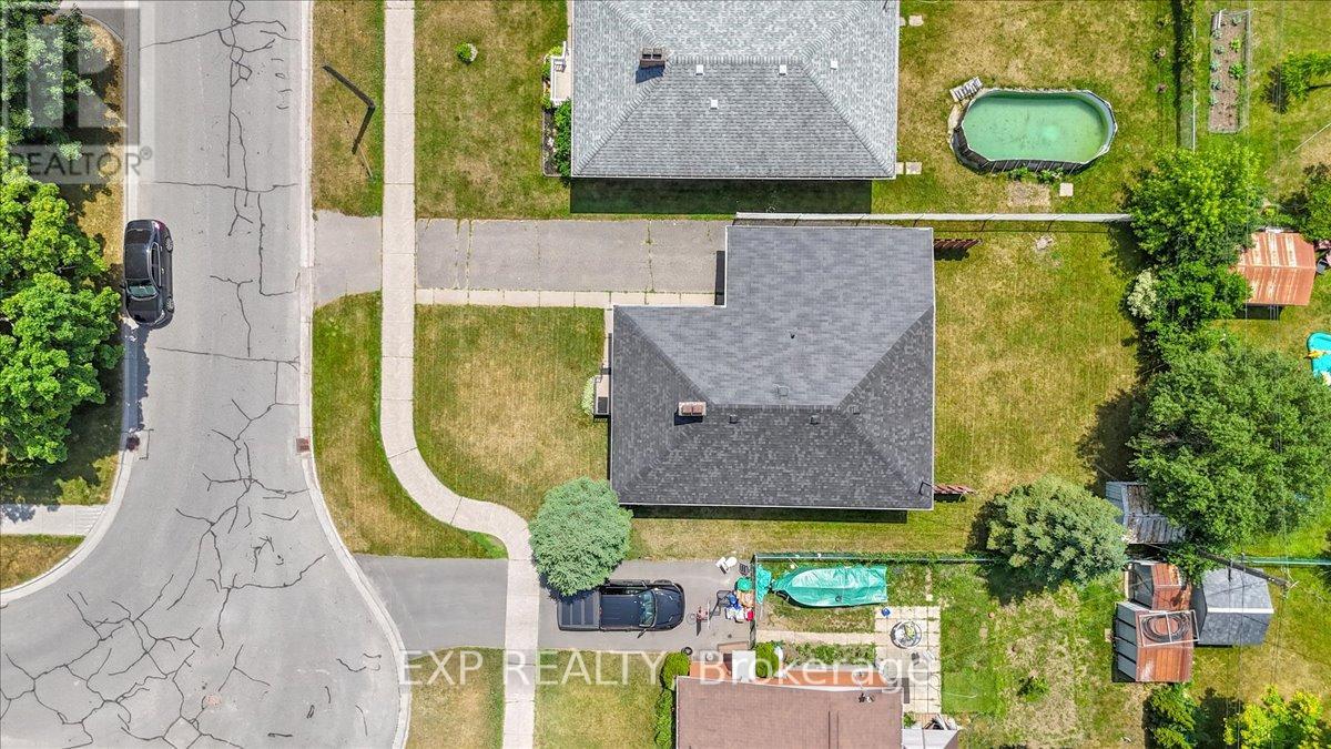 777 Barbara Crescent, Peterborough South (West), Ontario  K9J 3X8 - Photo 41 - X12246701
