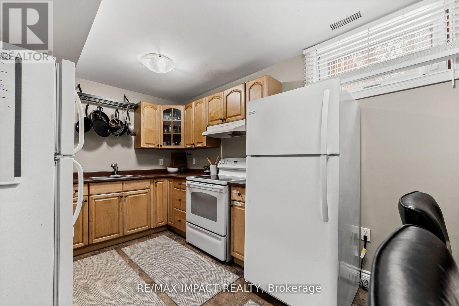 1158 Weller Street, Peterborough West (North), Ontario  K9J 7M8 - Photo 30 - X12246821
