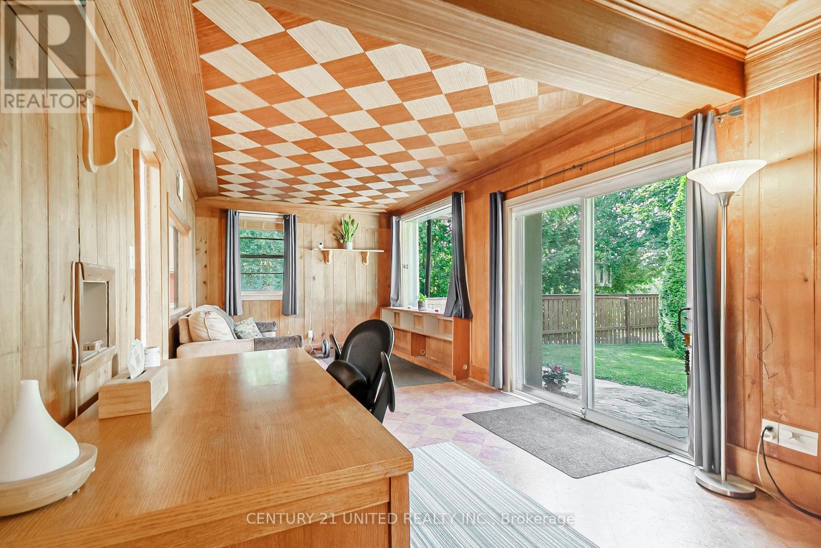 44 Moorecraig Road, Peterborough West (North), Ontario  K9J 6V7 - Photo 14 - X12247036