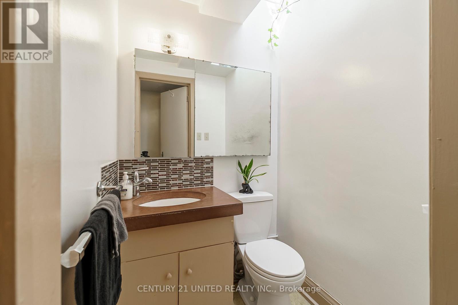 44 Moorecraig Road, Peterborough West (North), Ontario  K9J 6V7 - Photo 27 - X12247036