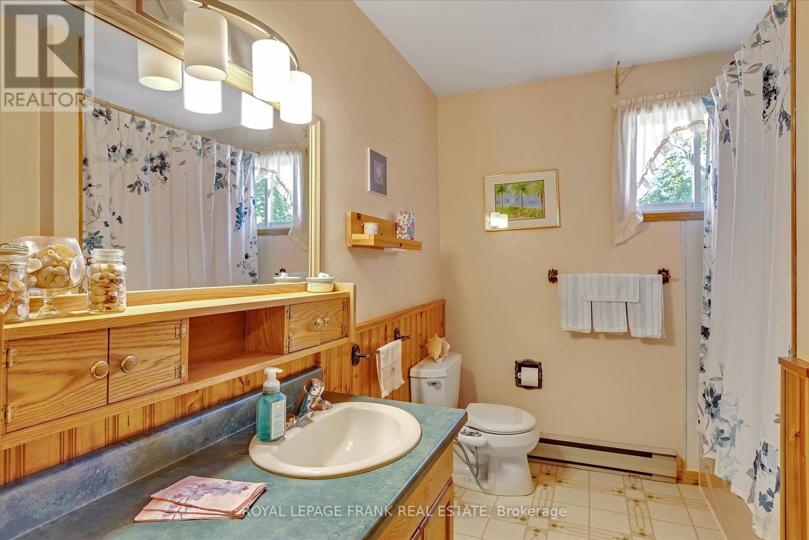 110 Greenhill Drive, Peterborough West (Central), Ontario  K9J 6E4 - Photo 15 - X12247291