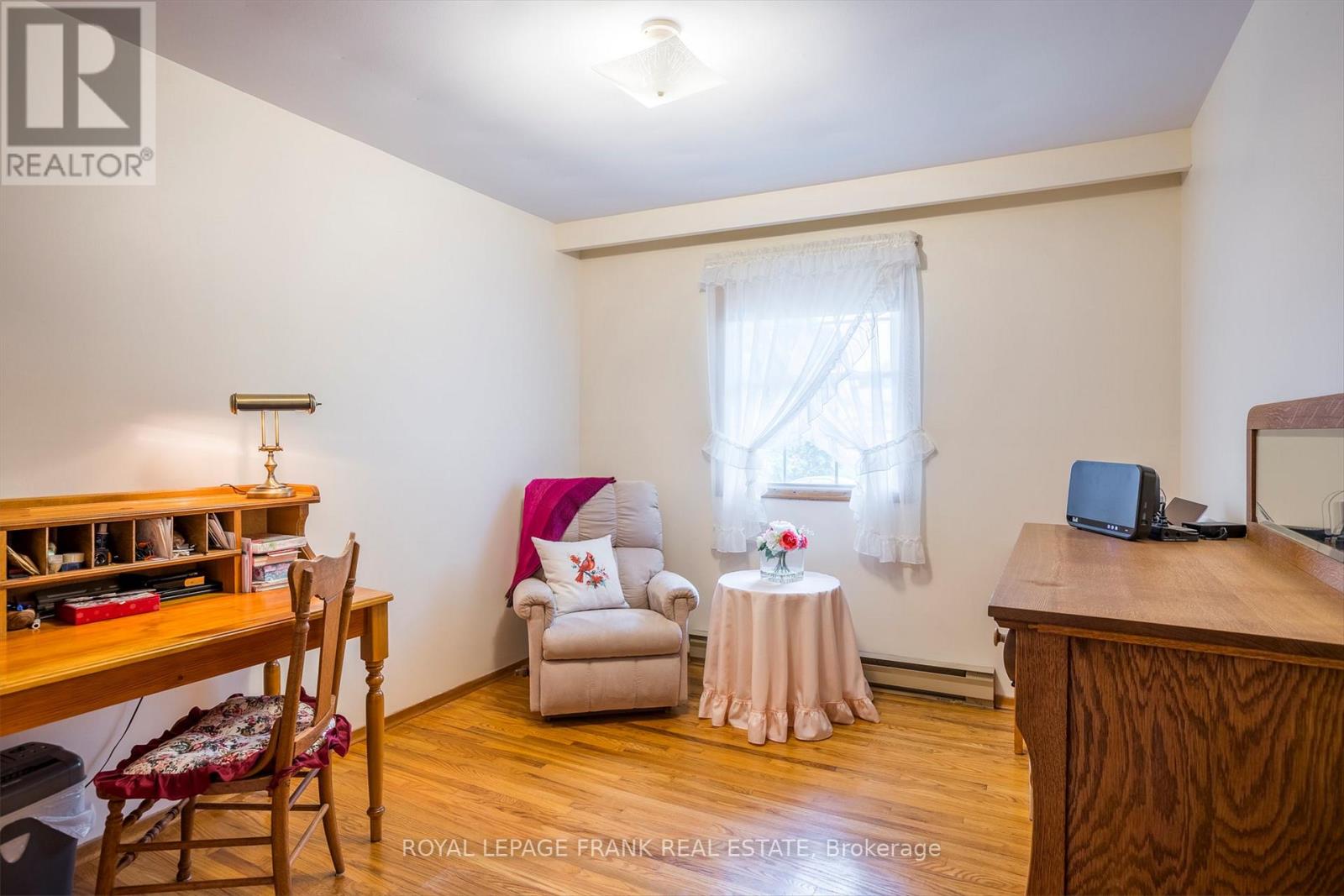 110 Greenhill Drive, Peterborough West (Central), Ontario  K9J 6E4 - Photo 17 - X12247291