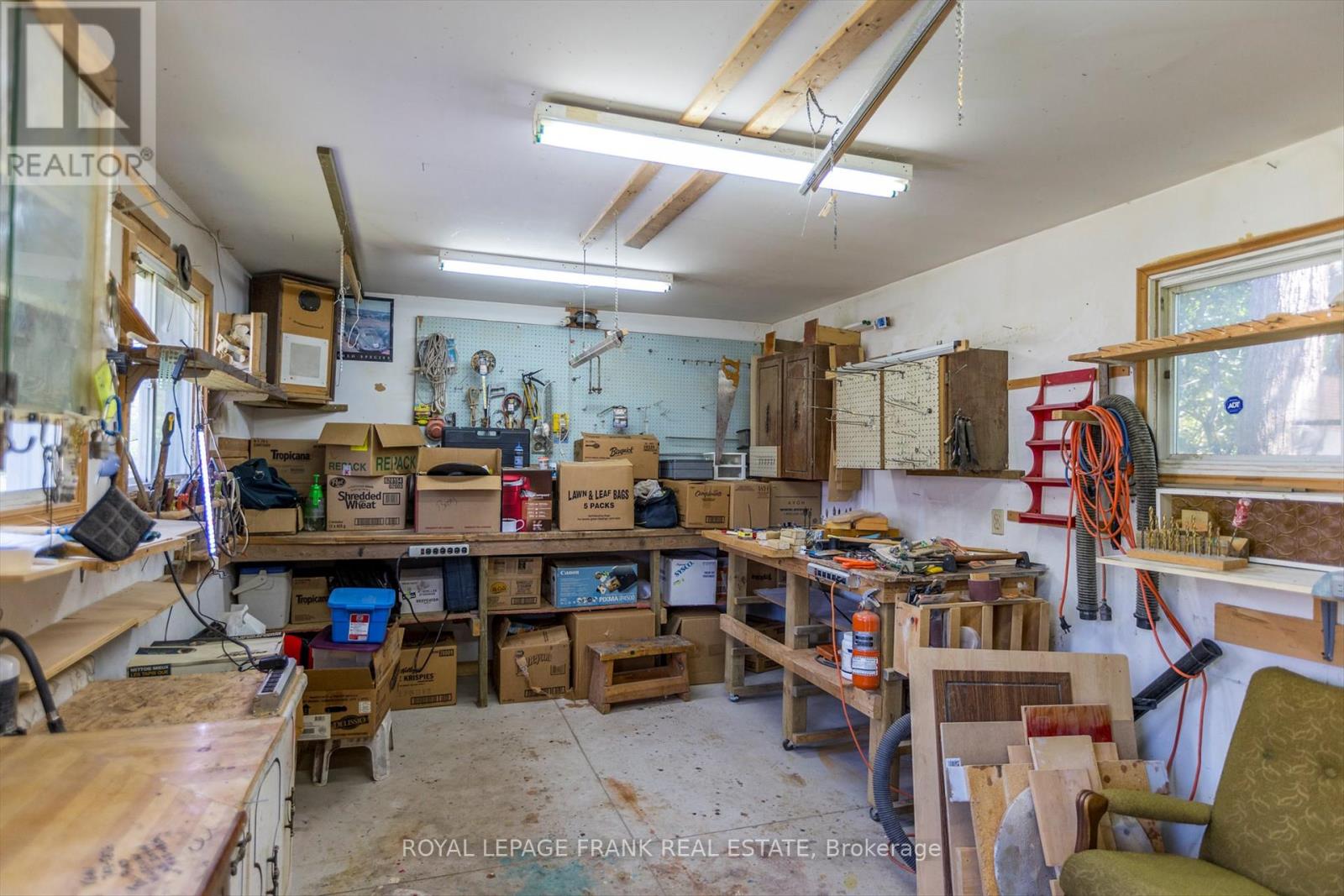 110 Greenhill Drive, Peterborough West (Central), Ontario  K9J 6E4 - Photo 36 - X12247291